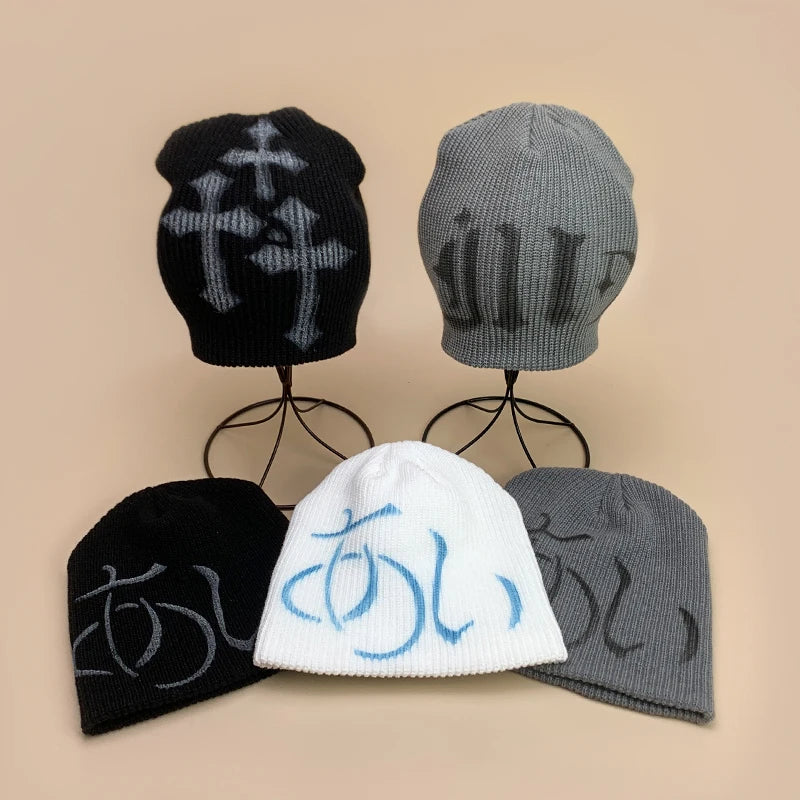 NOSTYLST* CROSS BEANIE