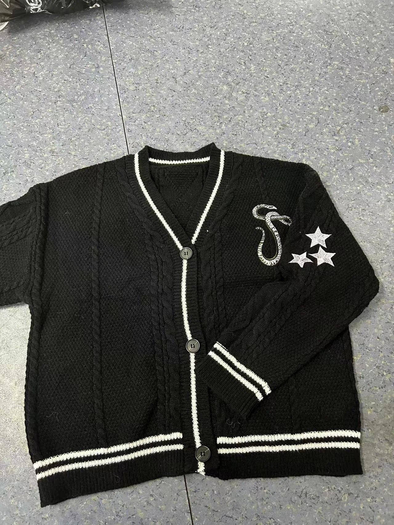 NOSTYLST* SNAKE CARDIGAN