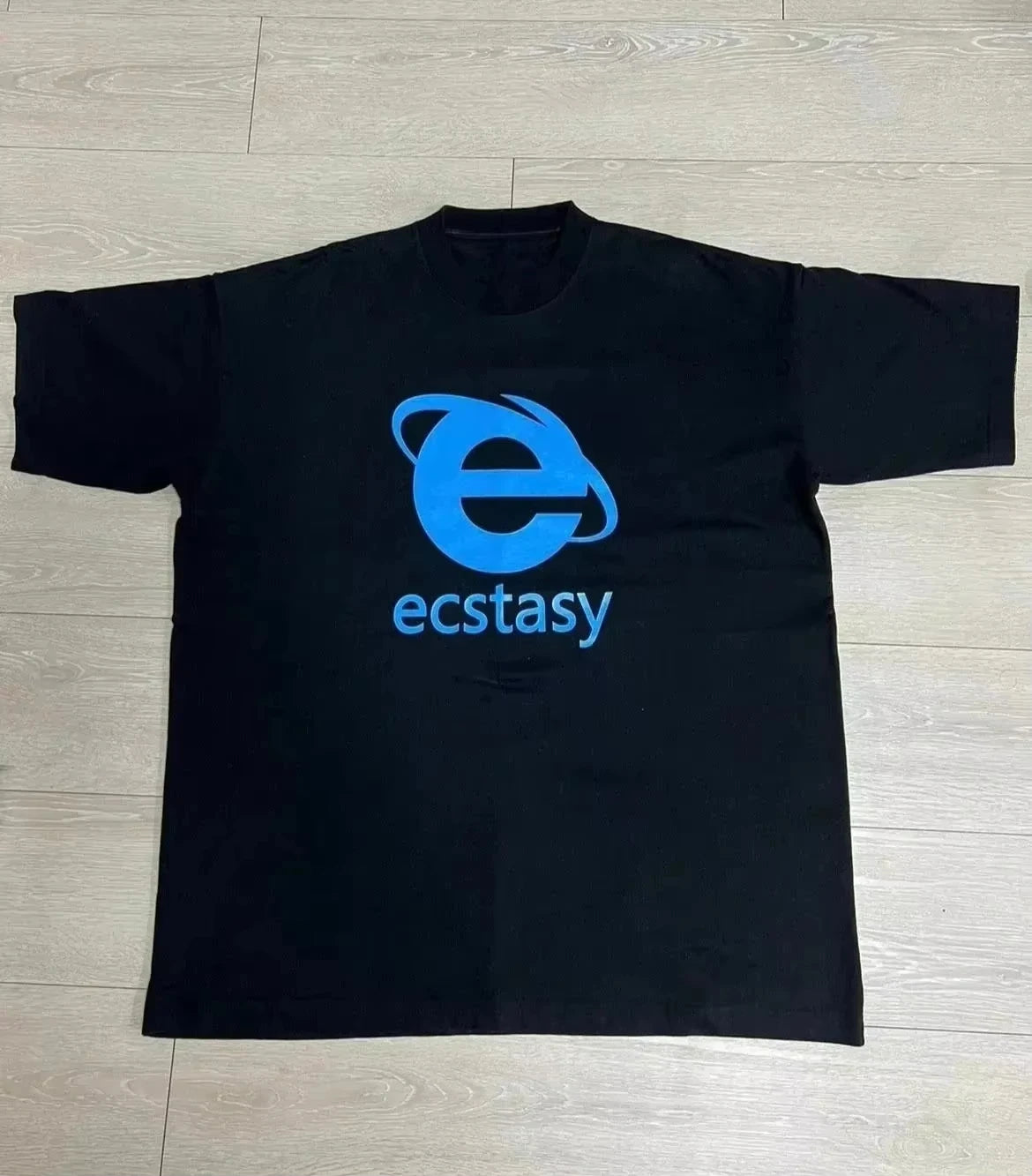 NOSTYLST* ECSTASY T-SHIRT