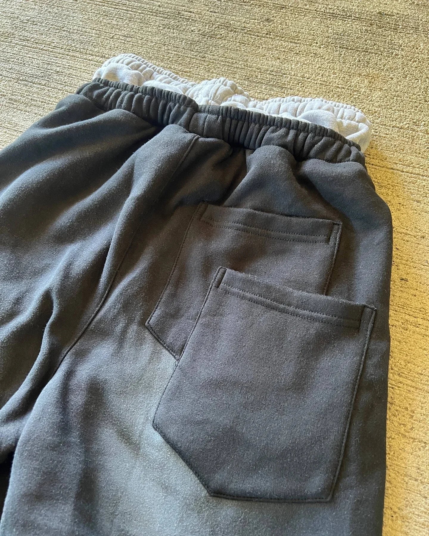 NOSTYLST* KA$H SWEATPANTS